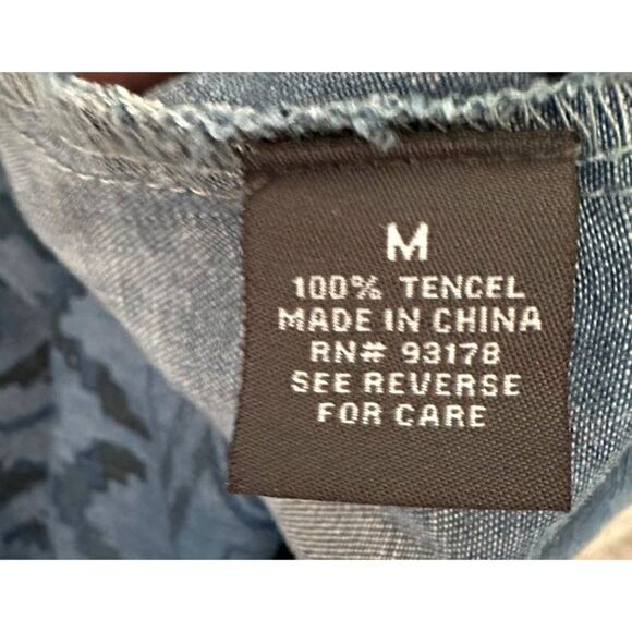 Chelsea & Theodore Aztec Chambray Tencel Shift Shirt Dress Womens Medium Blue - Picture 4 of 8